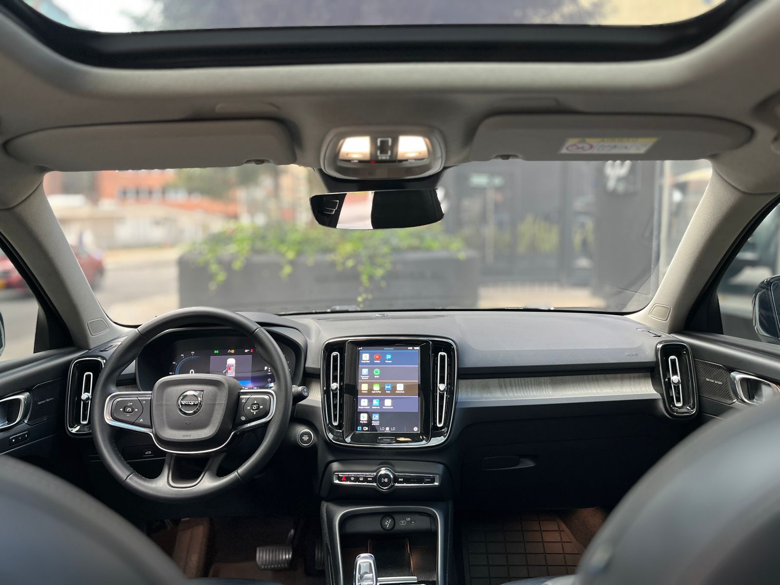 Volvo XC40 B5 Polestar Modelo 2023 - Autos 93