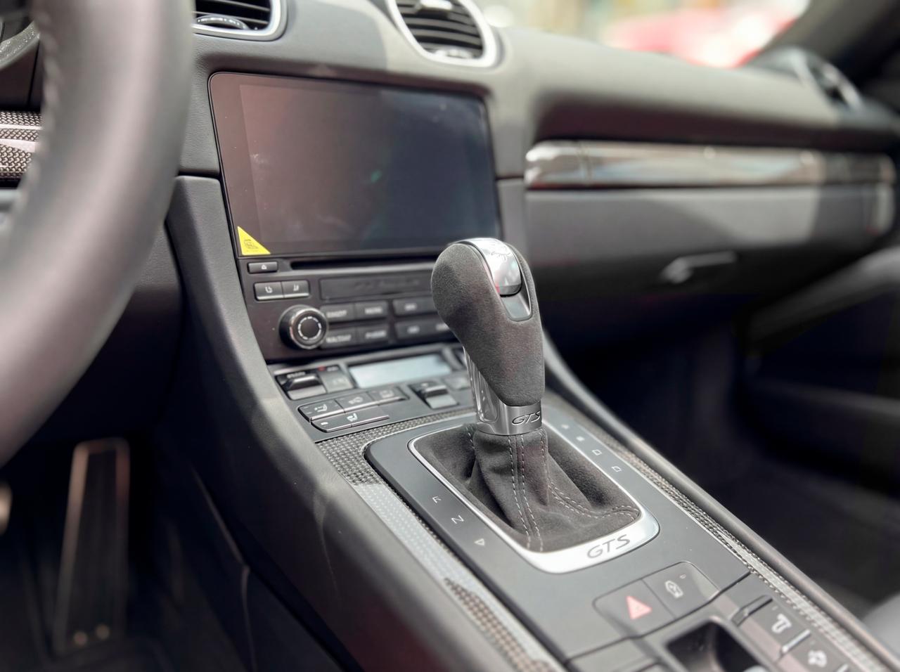 Porsche 911 GTS Coupé Modelo 2018 - Autos 93