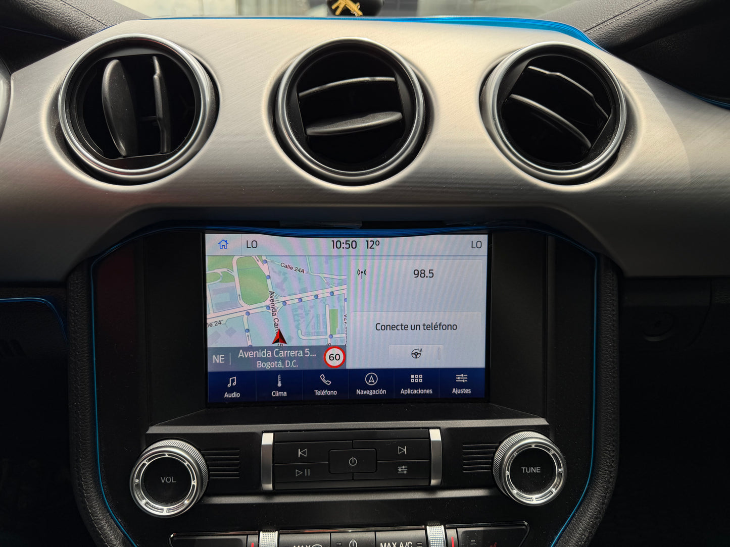 Ford Mustang GT Modelo 2022 - Autos 93