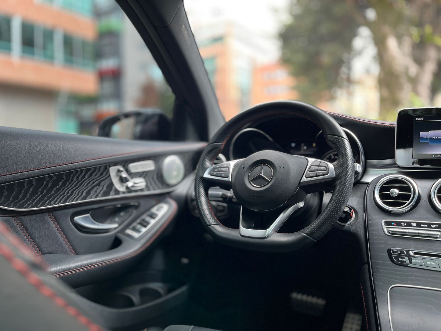 Mercedes-Benz GLC 43 AMG 4MATIC Modelo 2019 - Autos 93