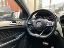 Cargar imagen en el visor de la galería, Mercedes-Benz GLE 350D 4MATIC Modelo 2019
