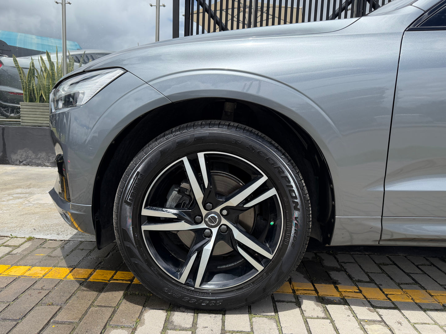 Volvo XC60 T5 R-Design Polestar AWD Modelo 2020
