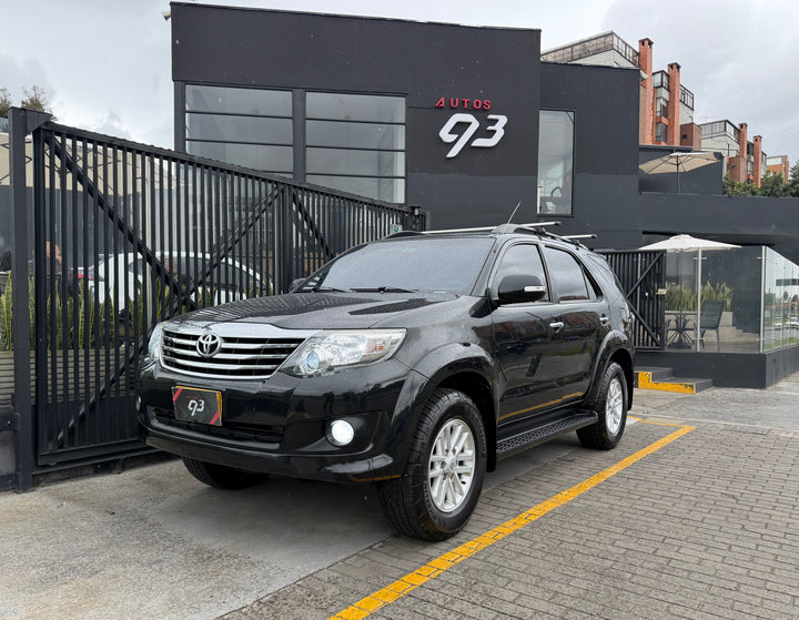 Toyota Fortuner SR5 Urbana Modelo 2012