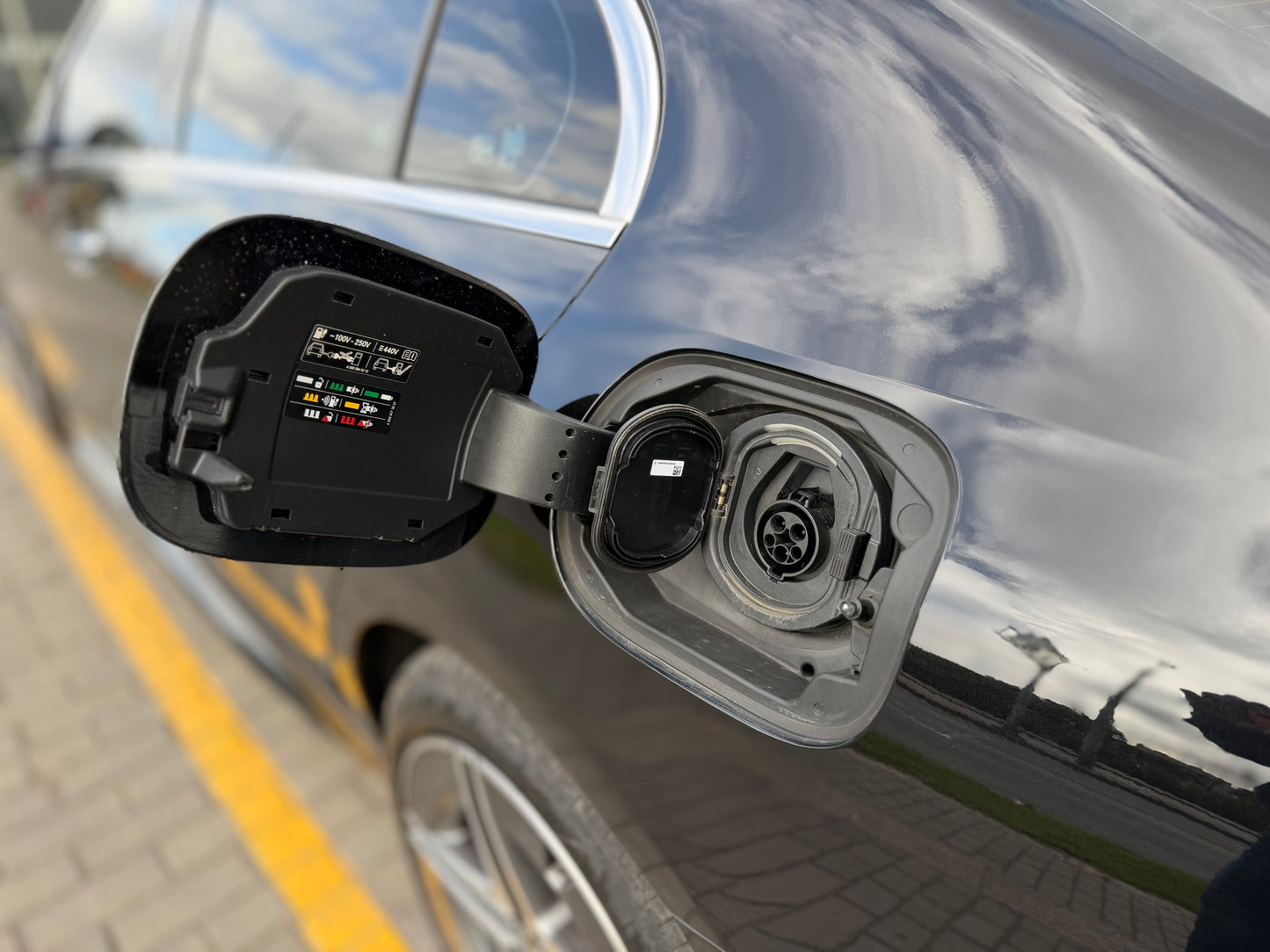 Mercedes Benz C350e PHEV Modelo 2024