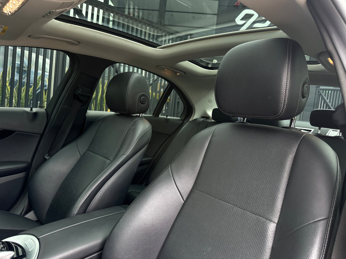 Mercedes-Benz C 200 Exclusive Modelo 2020
