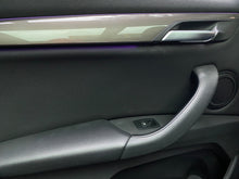 Cargar imagen en el visor de la galería, BMW X1 sDrive18I Modelo 2021
