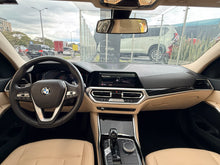 Cargar imagen en el visor de la galería, BMW 330e Modelo 2022
