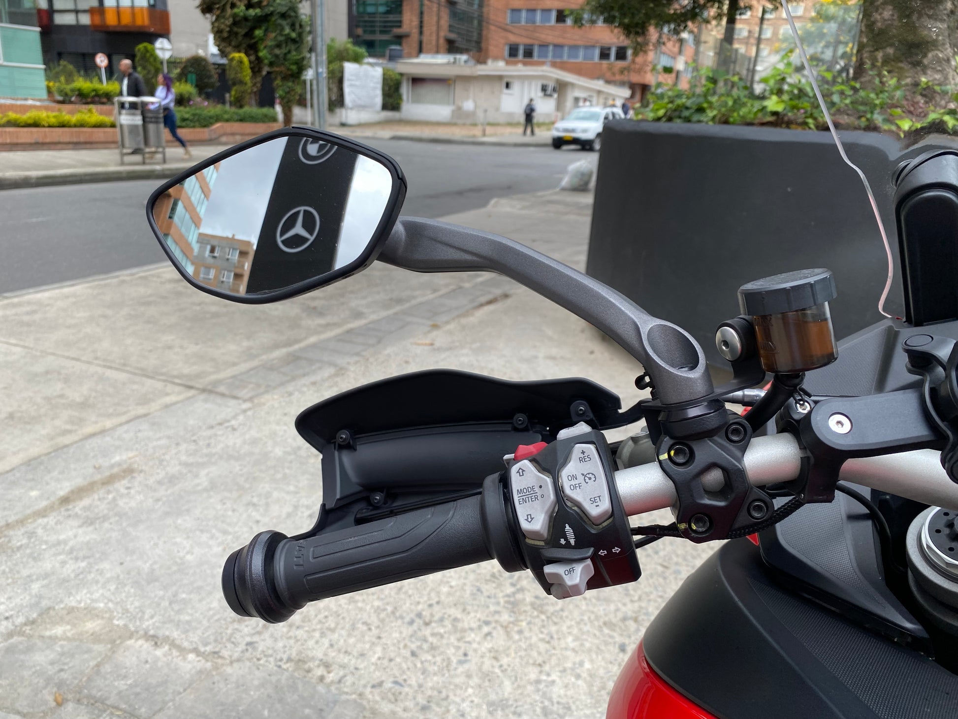 Ducati Multistrada V2 S Modelo 2024 - Autos 93