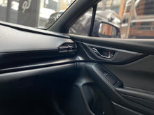 Cargar imagen en el visor de la galería, Subaru WRX Base 6MT Modelo 2022
