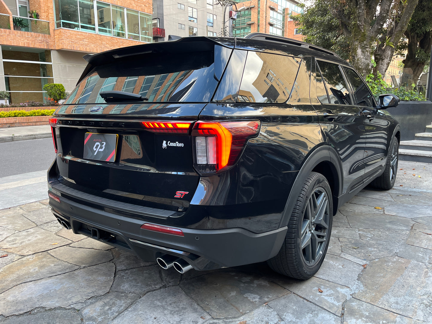 Ford Explorer ST Modelo 2025