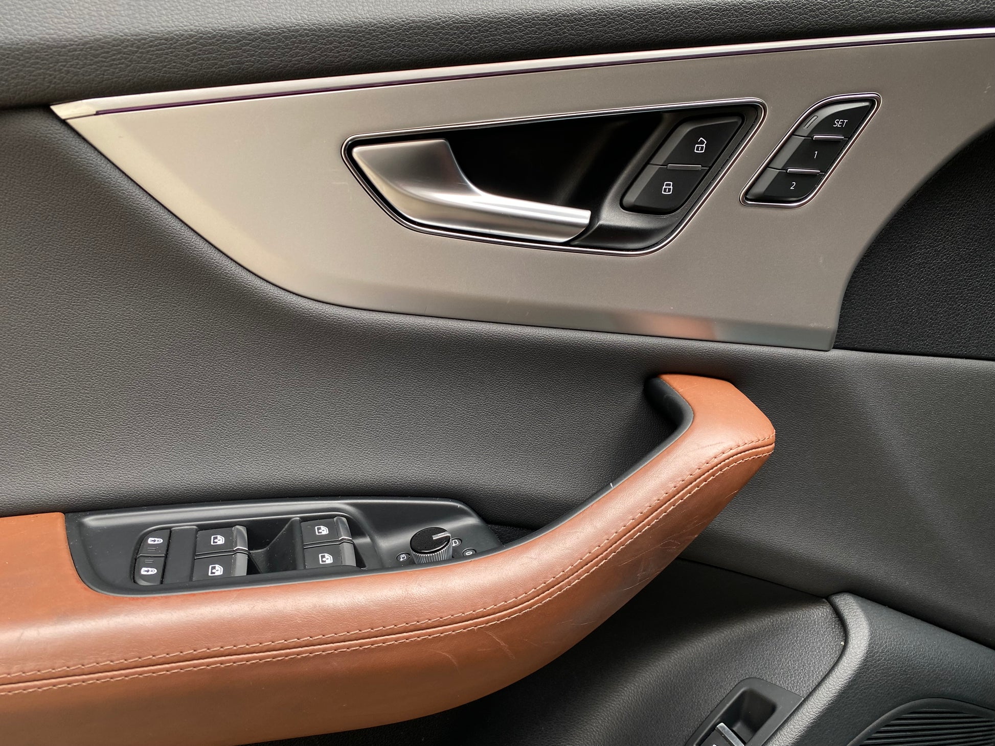 Audi Q8 Hibrida Blindada Modelo 2019 - Autos 93