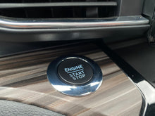 Cargar imagen en el visor de la galería, Ford Explorer Limited Modelo 2022
