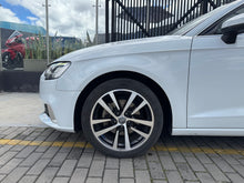 Cargar imagen en el visor de la galería, Audi A3 Sportback Modelo 2019
