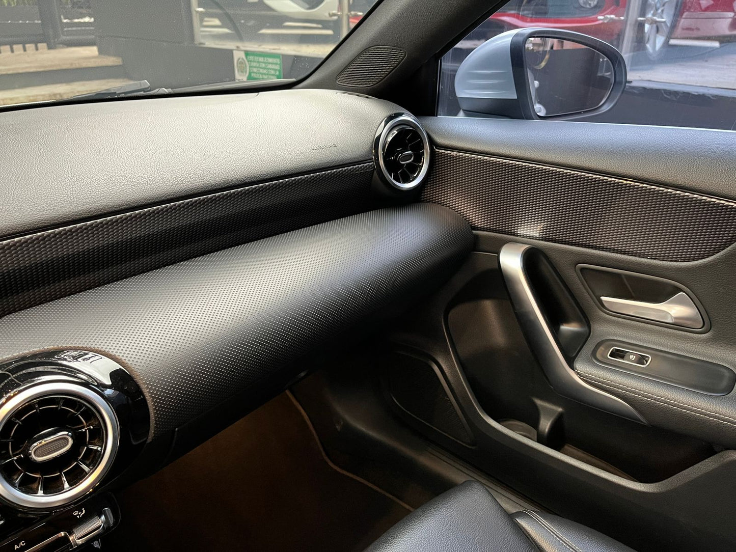 Mercedes-Benz A200 Sedán Modelo 2020 - Autos 93