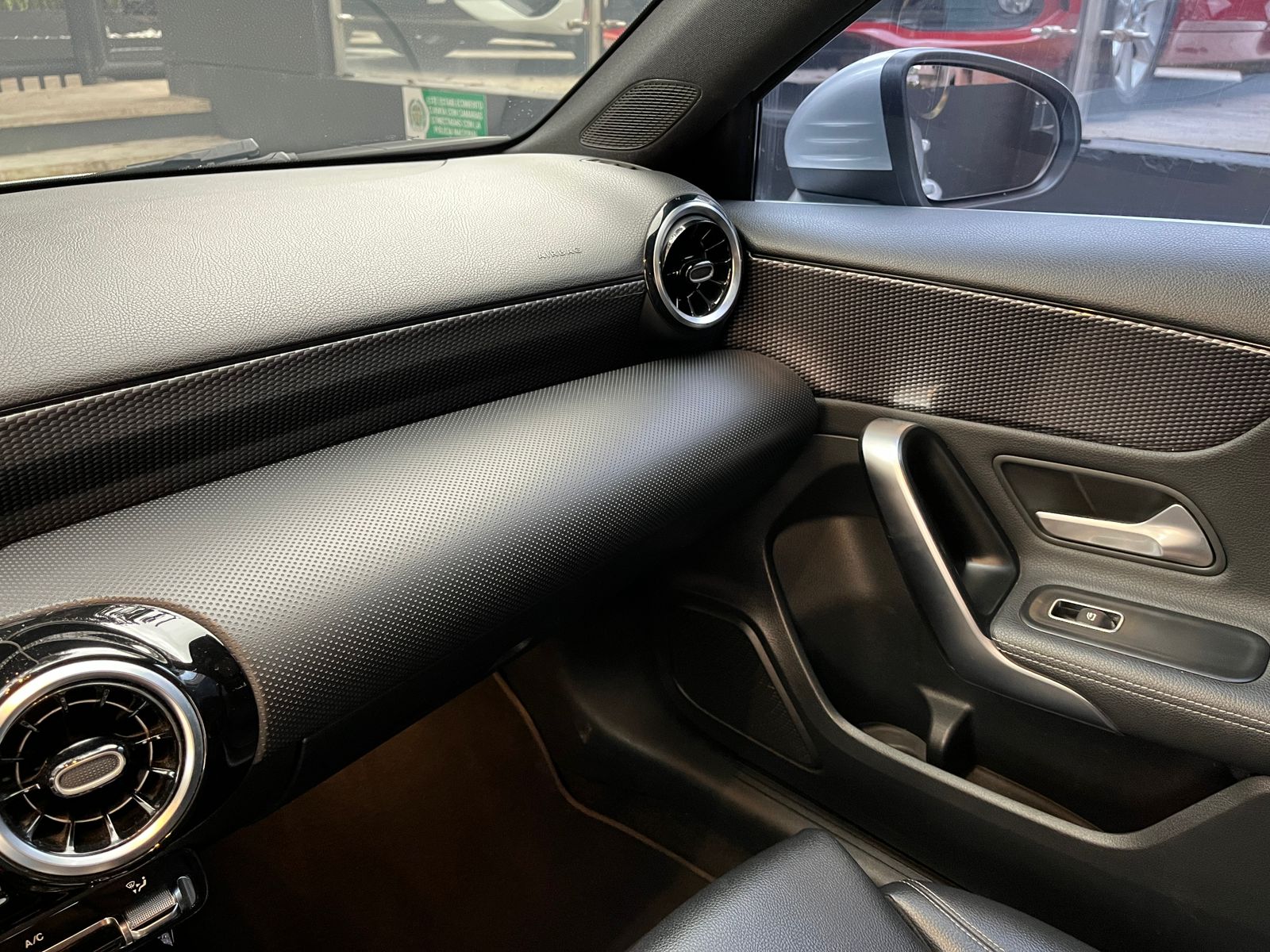 Mercedes-Benz A200 Sedán Modelo 2020 - Autos 93