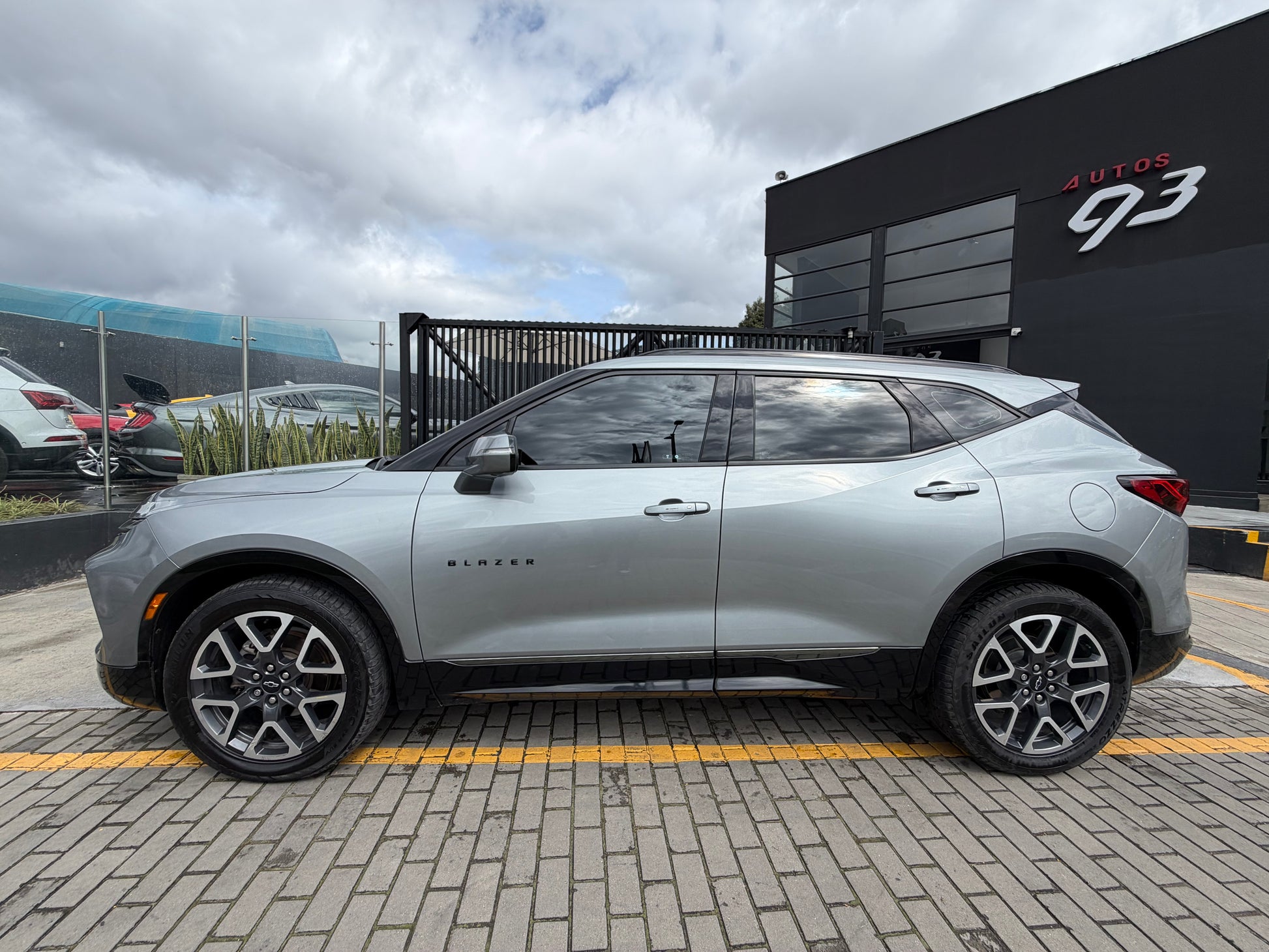 Chevrolet Blazer RS Modelo 2023 - Autos 93
