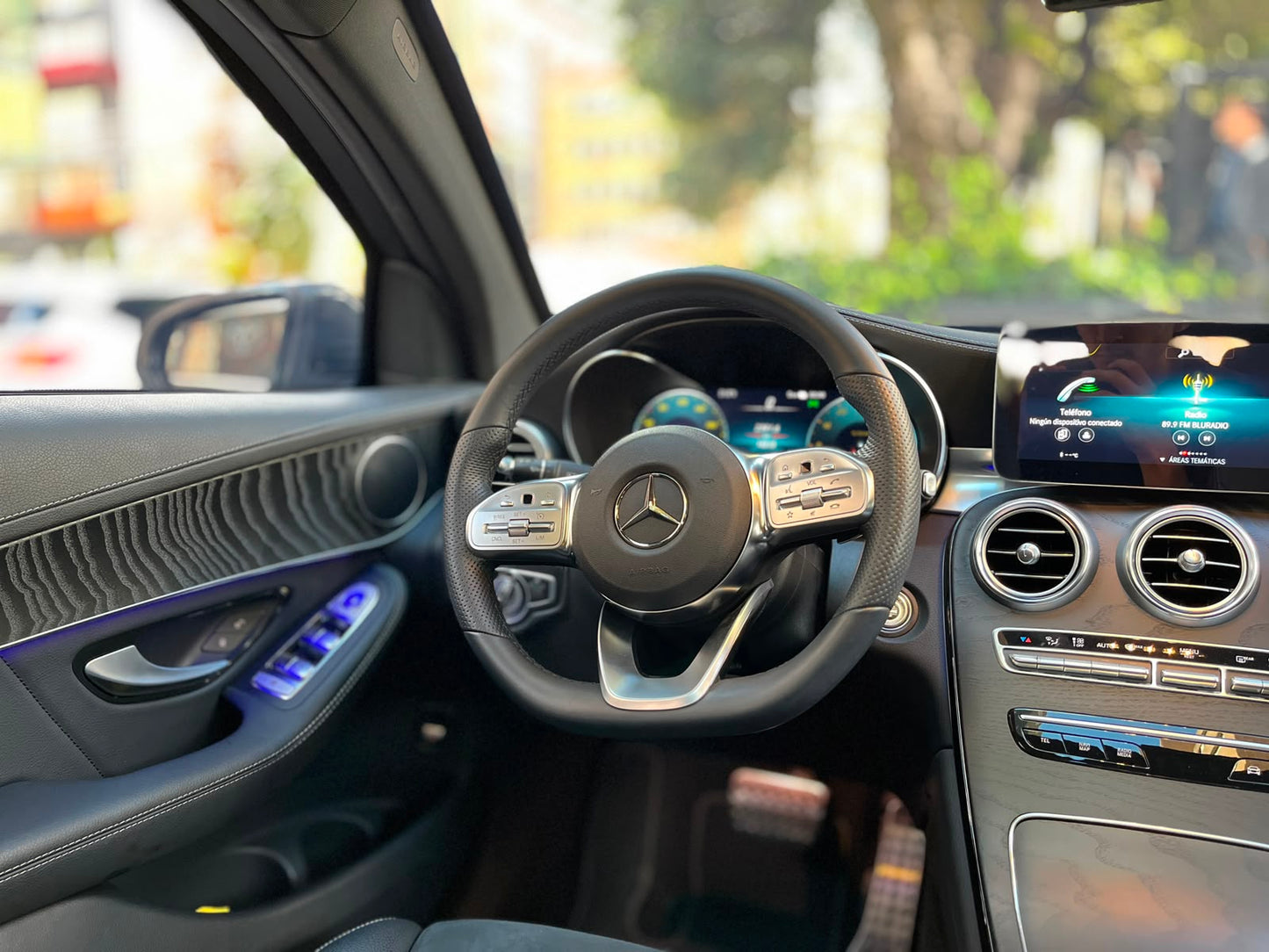Mercedes-Benz GLC 300e 4MATIC Modelo 2023