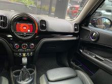 Cargar imagen en el visor de la galería, Mini Cooper SE Countryman Modelo 2020
