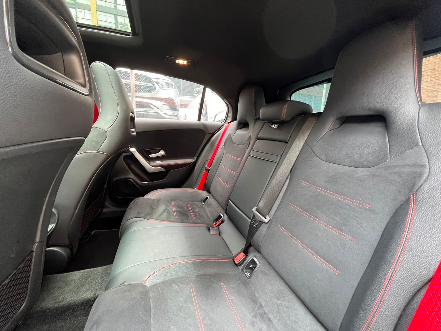 Mercedes-Benz A35 AMG 4MATIC Modelo 2023