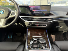 Cargar imagen en el visor de la galería, BMW X5 xDrive50e Modelo 2024
