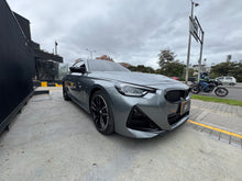 Cargar imagen en el visor de la galería, BMW M240i Modelo 2026
