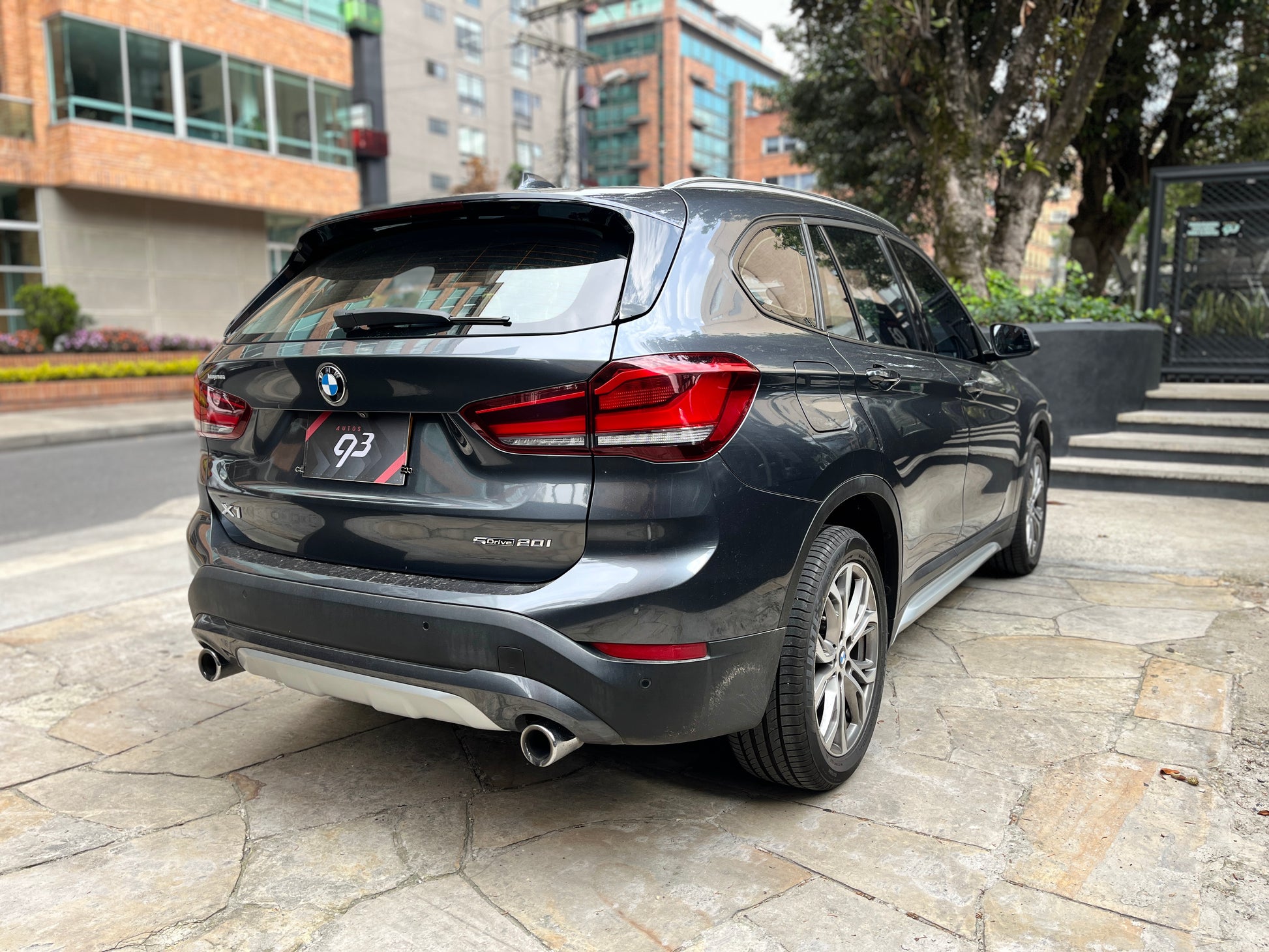 BMW X1 sDrive20i Modelo 2020 - Autos 93