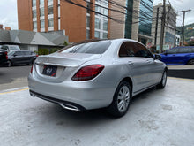 Cargar imagen en el visor de la galería, Mercedes-Benz C180 Modelo 2019
