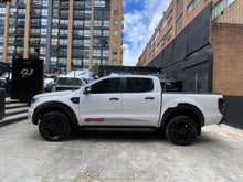 Cargar imagen en el visor de la galería, Ford Ranger FX4 Modelo 2023
