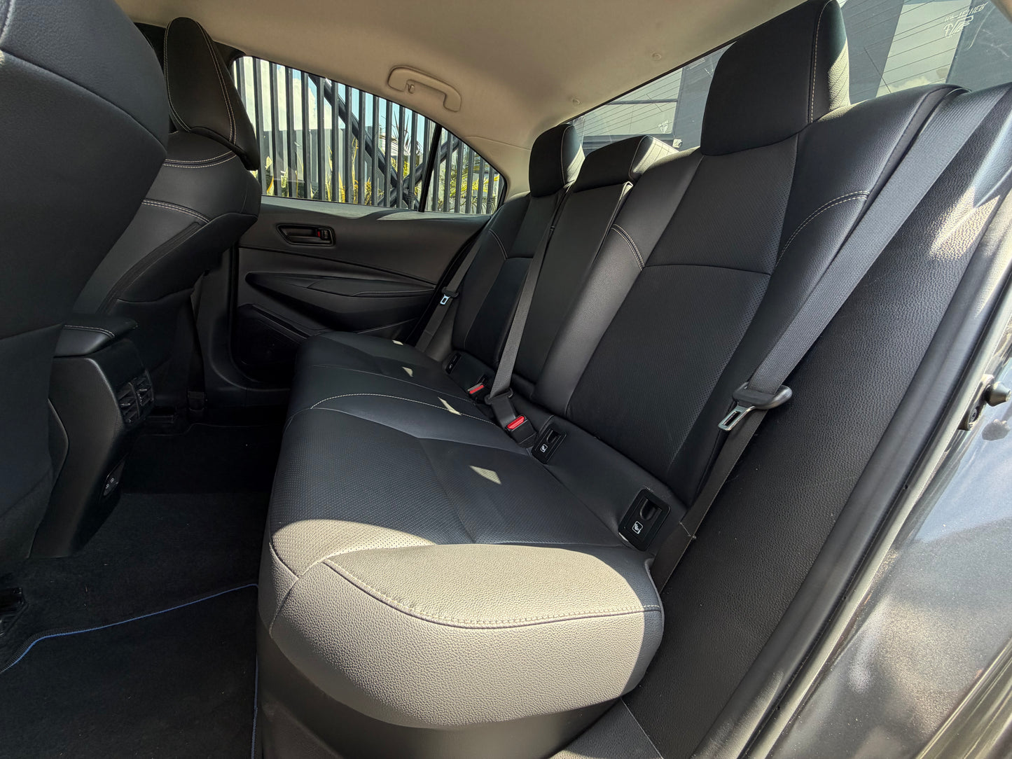 Toyota Corolla XEi Hybrid Modelo 2024 - Autos 93