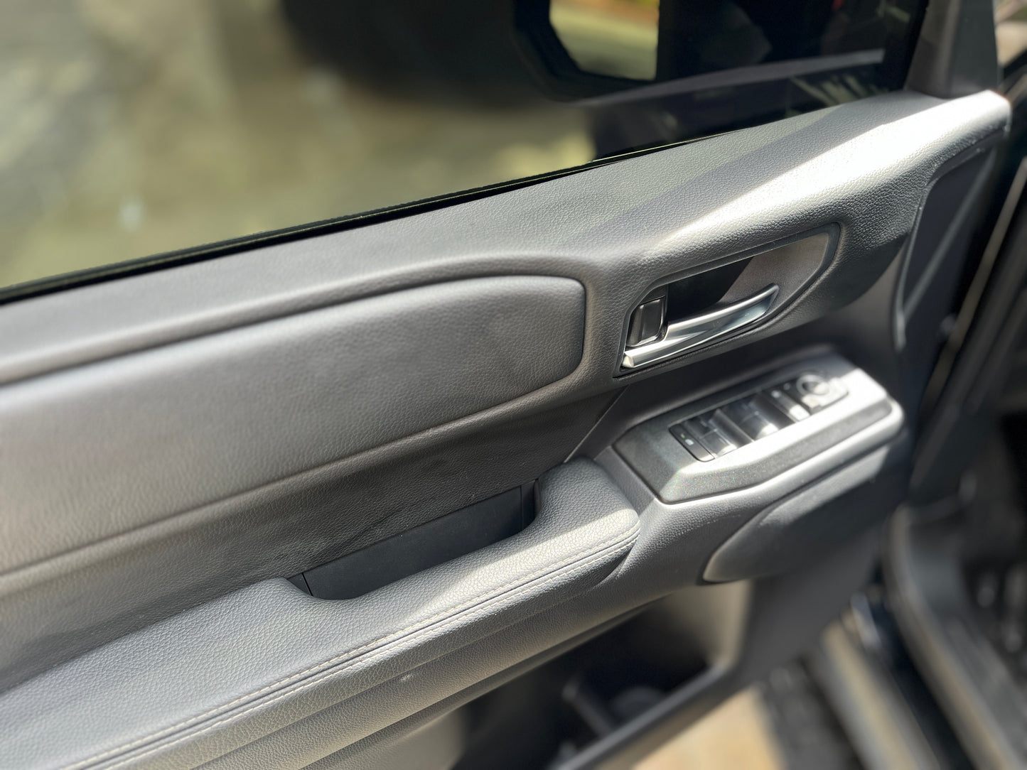 Toyota Land Cruiser Prado TXL Modelo 2025 - Autos 93