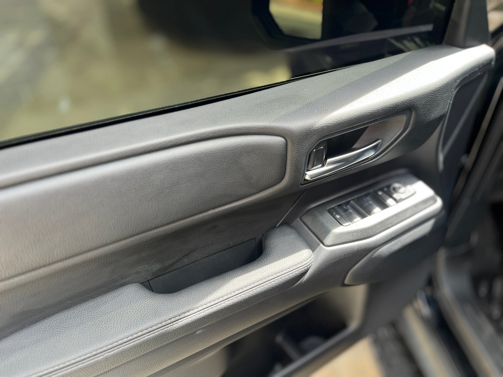 Toyota Land Cruiser Prado TXL Modelo 2025 - Autos 93