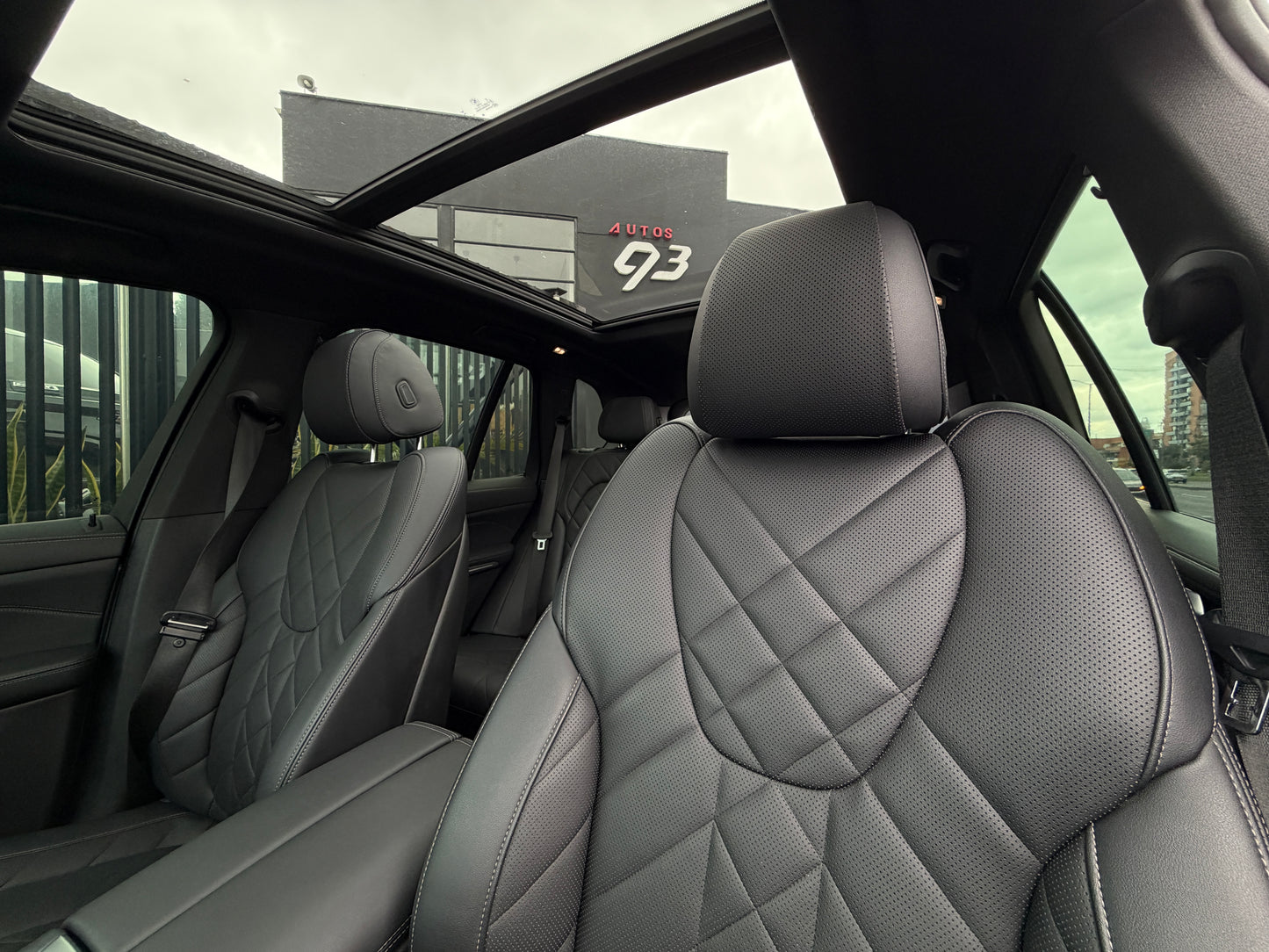 BMW X5 xDrive50e Modelo 2024 - Autos 93