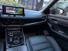 Cargar imagen en el visor de la galería, Nissan X-Trail Exclusive e-POWER Modelo 2024
