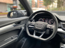 Cargar imagen en el visor de la galería, Audi Q5 Sportback Híbrida Modelo 2023
