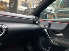 Cargar imagen en el visor de la galería, Mercedes-Benz AMG A35 4MATIC Modelo 2022
