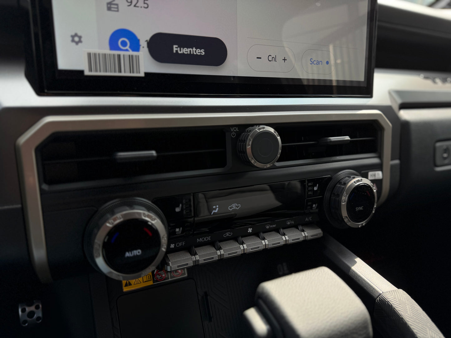 Toyota Tacoma TRD Sport Modelo 2025 - Autos 93