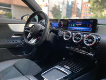 Cargar imagen en el visor de la galería, Mercedes-Benz AMG A35 4MATIC Híbrido Modelo 2023

