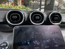 Cargar imagen en el visor de la galería, Mercedes-Benz C200 Híbrido Modelo 2025
