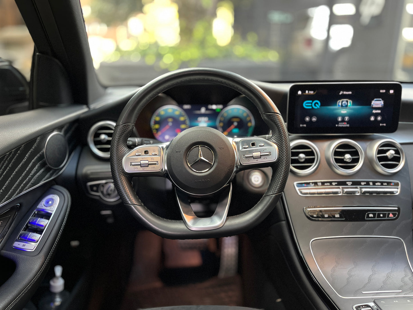 Mercedes-Benz GLC 300e 4MATIC Modelo 2022