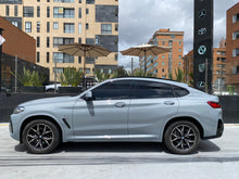 Cargar imagen en el visor de la galería, BMW X4 xDrive30I Paquete M Modelo 2023
