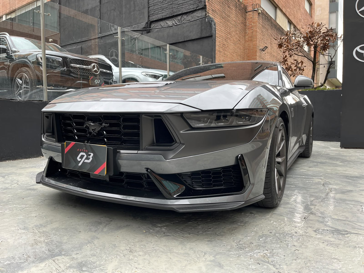 Ford Mustang Dark Horse Modelo 2025