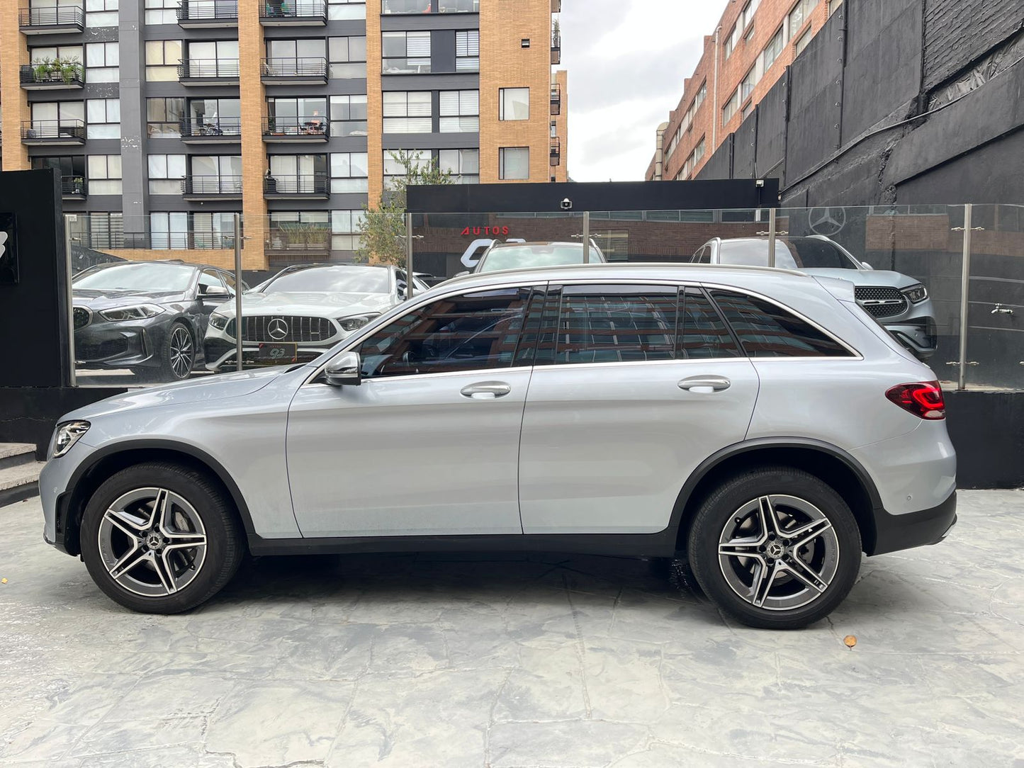 Mercedes-Benz GLC 300e 4MATIC Modelo 2022