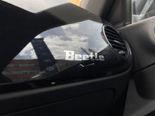 Cargar imagen en el visor de la galería, Volkswagen Beetle Modelo 2017
