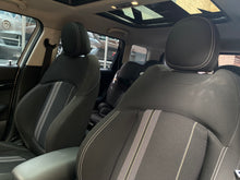 Cargar imagen en el visor de la galería, Mini Cooper S Clubman Modelo 2019
