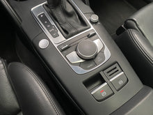 Cargar imagen en el visor de la galería, Audi A3 Sportback Modelo 2019
