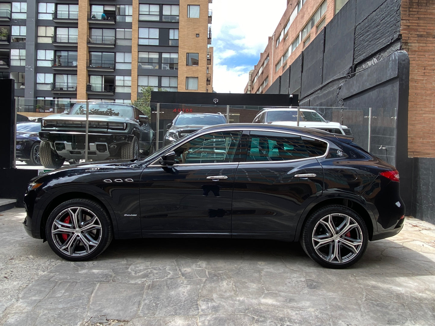 Maserati Levante SQ4 Granlusso Modelo 2019 - Autos 93
