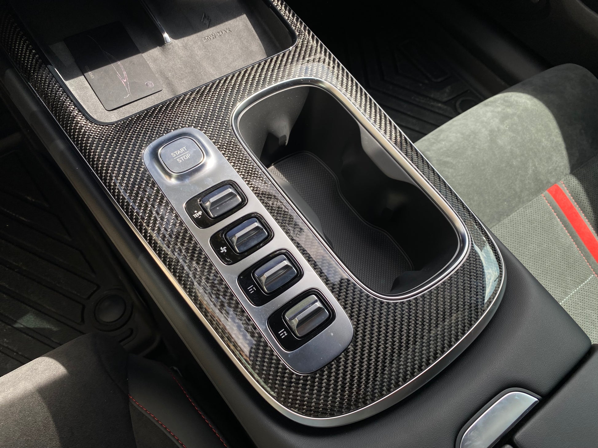 Xiaomi SU7 Ultra Modelo 2025 - Autos 93