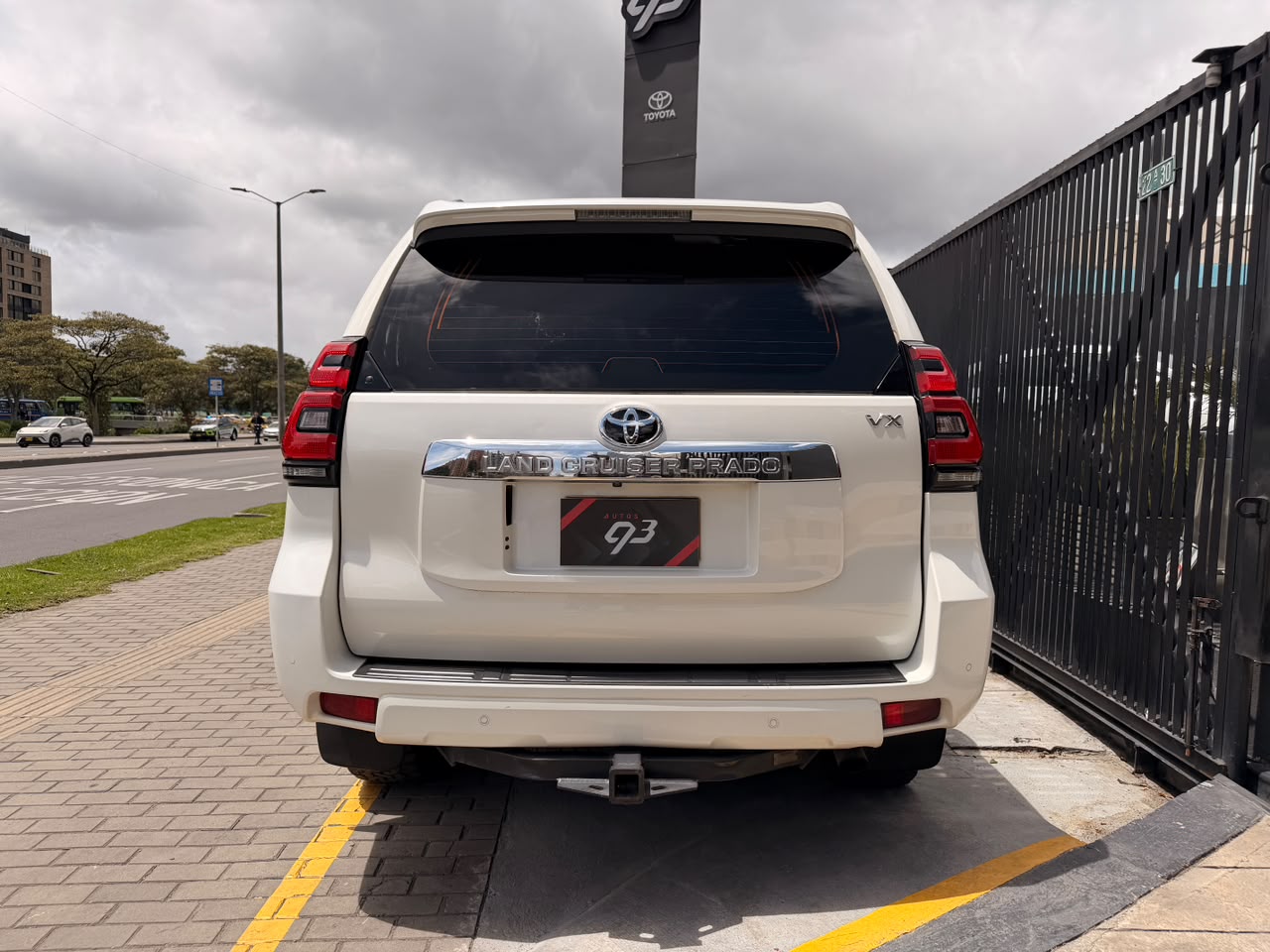 TOYOTA LAND CRUISER PRADO VX 2020 - Autos 93