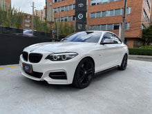 Cargar imagen en el visor de la galería, BMW M240I Coupé Modelo 2019
