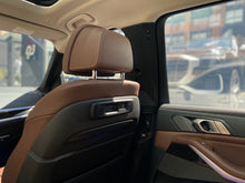 Cargar imagen en el visor de la galería, BMW X7 xDrive40I Modelo 2020
